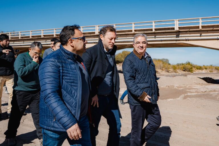 Obras de refacción del Puente La Puntilla en Belén, Catamarca