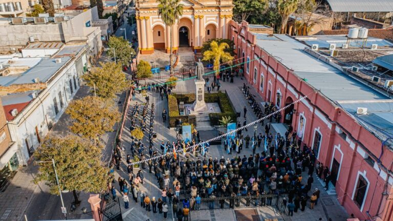 Acto central por el 210° aniversario de la Independencia en Catamarca