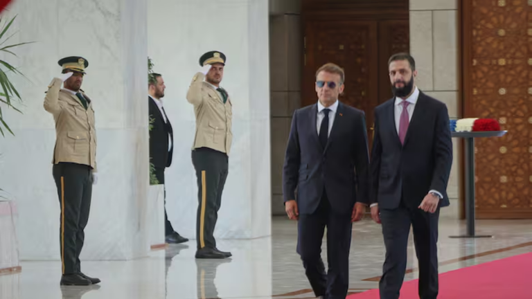 Explosiones en Damasco durante visita de Macron