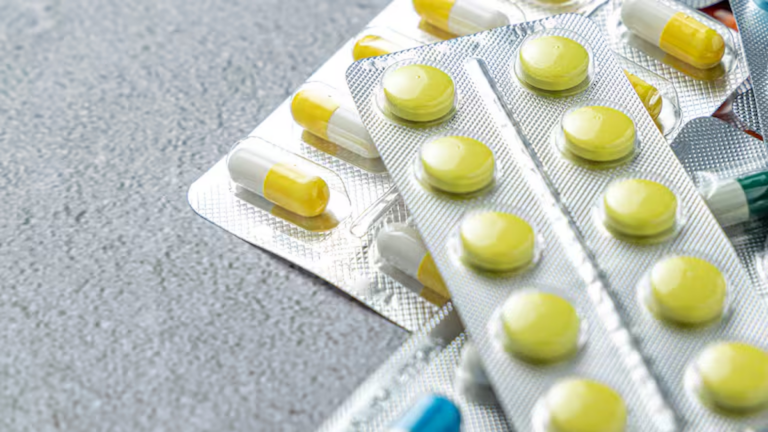 Farmacéuticos advierten por venta libre de remedios
