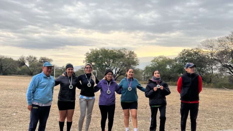 Atletas en la largada del Cross Country y Aventura en Valle Viejo
