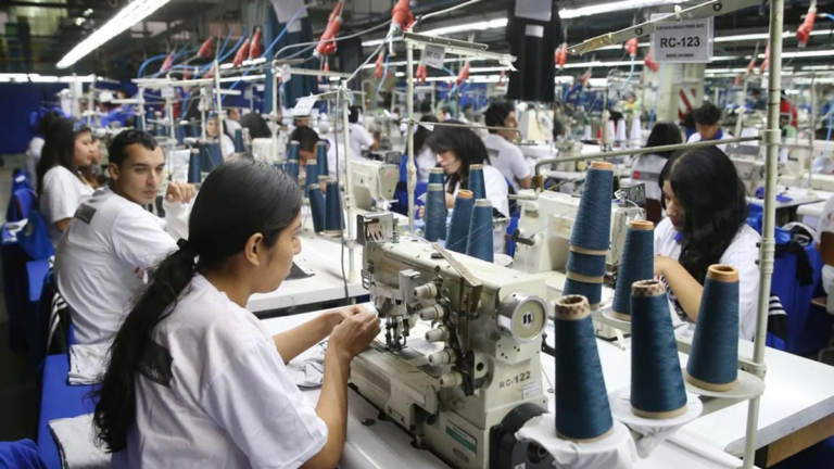 Gráfico de caída de la industria textil en abril