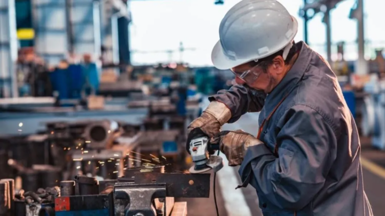 Gráfico de indicadores industriales con tendencia a la baja