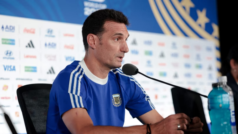 Lionel Scaloni en conferencia de prensa previa a la semifinal del Mundial 2026 ante Inglaterra