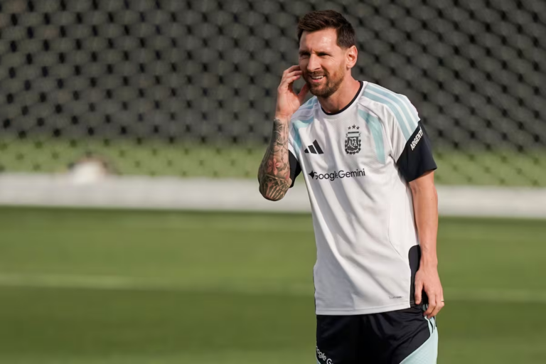 Lionel Messi en la última práctica de la Selección argentina en Kansas City