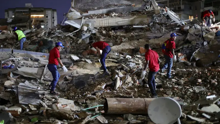 Escombros tras terremoto en Venezuela, junio 2024