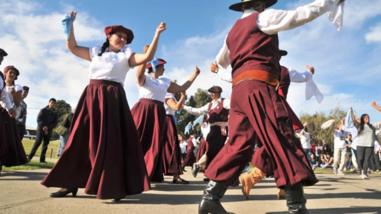 V Encuentro Americano de Danzas Folclóricas Tradicionales
