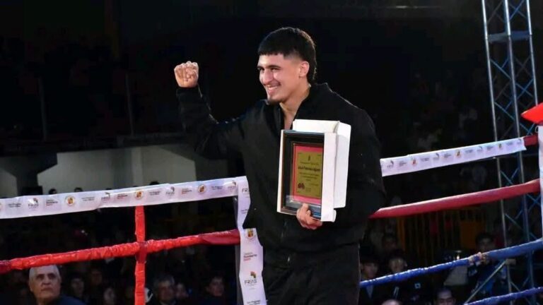 Josué Agüero en el ring