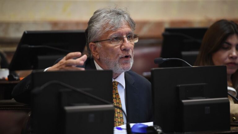 Senador Guillermo Andrada en el Senado de la Nación