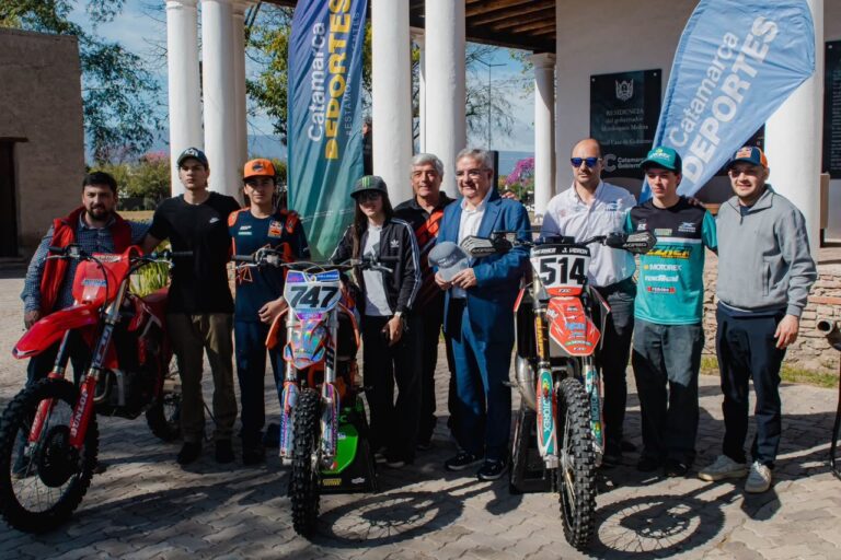 Lanzamiento oficial de la quinta fecha del Argentino de Motocross en Casa de Gobierno