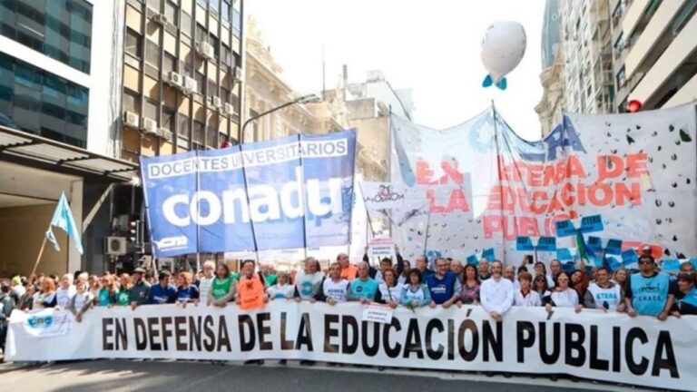 Reunión de paritarias en el Ministerio de Capital Humano