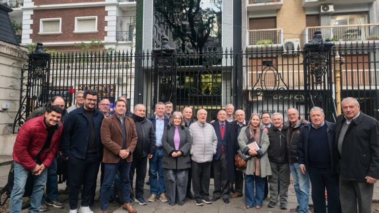 Reunión del Grupo Marechal con representantes de la Iglesia