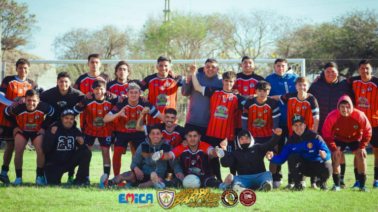 Partido de la Liga de Barrios en el predio de Nino Club