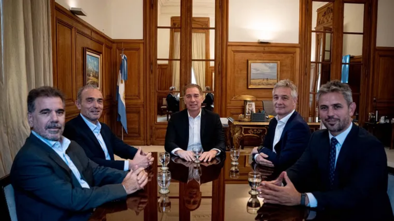Reunión entre referentes del PRO y del Gobierno nacional en Casa Rosada