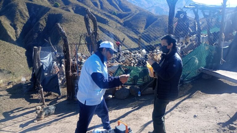 Operativo sanitario del Programa Lleguemos al Barrio en Pozo de Piedra