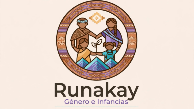 Fundadoras de Runakay durante la presentación