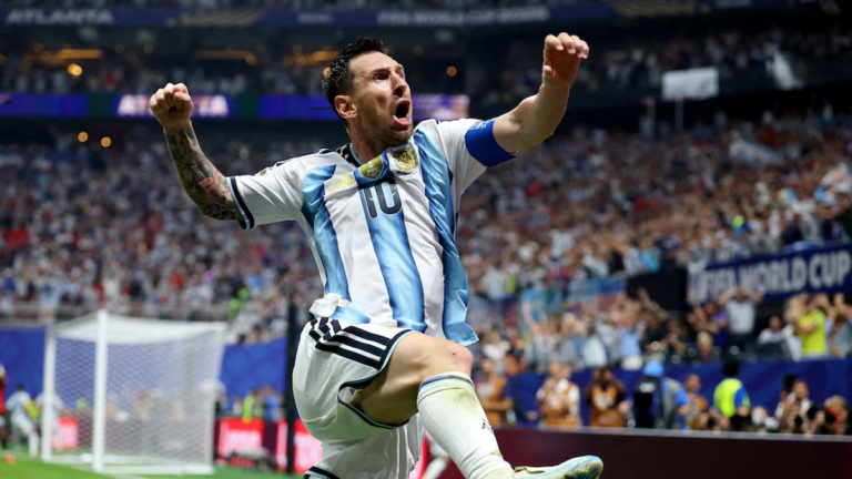 Lionel Messi con la camiseta de la Selección Argentina