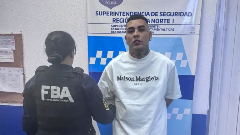 Callejero Fino detenido