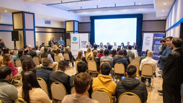 Autoridades de Catamarca, Salta y Jujuy en la Asamblea Regional de la CTIO de la Región del Litio
