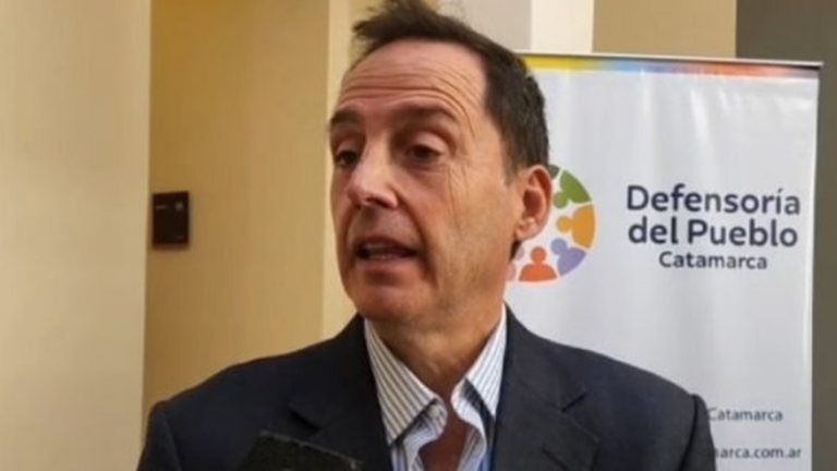 Defensor del Pueblo de Catamarca, Dalmacio Mera, en una presentación oficial