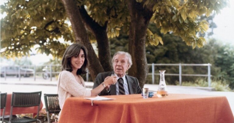 Fotografía de Jorge Luis Borges en Suiza durante su juventud