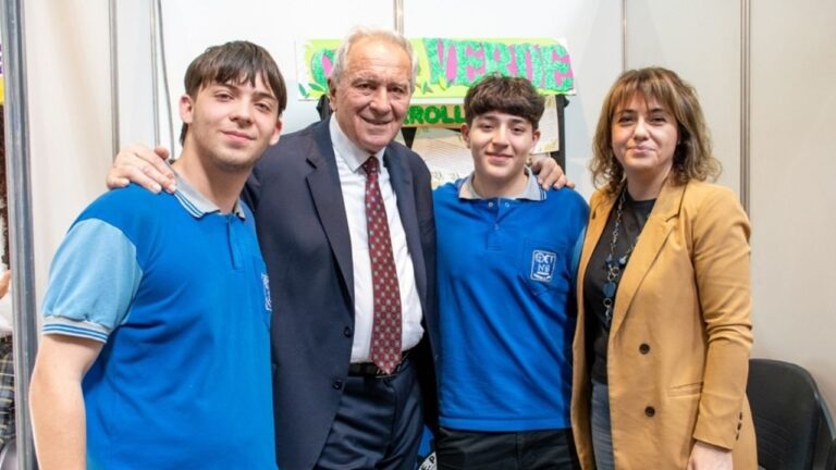 Estudiantes y docentes presentan proyectos en la Feria de Ciencias 2026 en Catamarca