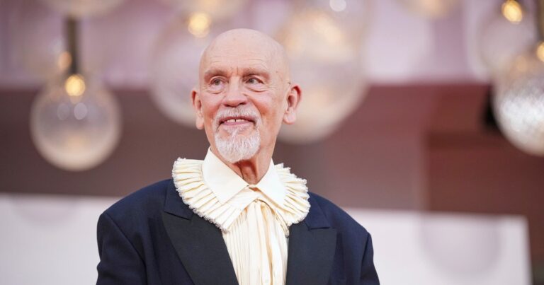 John Malkovich en una escena de Wild Horse Nine