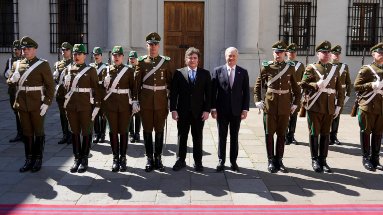 Presidentes Javier Milei y José Antonio Kast en reunión bilateral