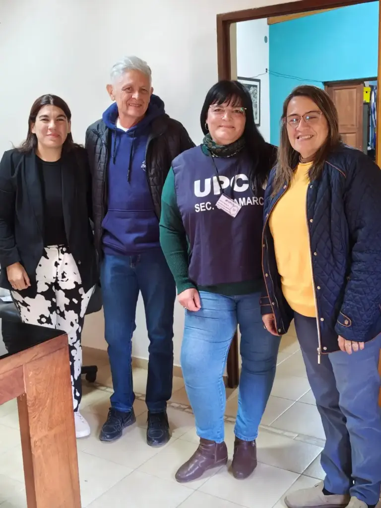 Firma de acuerdo salarial entre UPCN y la Municipalidad de La Puerta