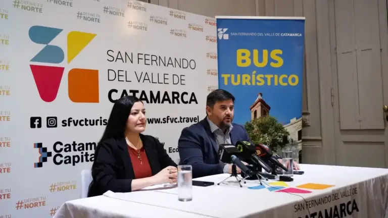 Presentación de la Agenda Turística y Recreativa de Octubre en la Municipalidad de la Capital