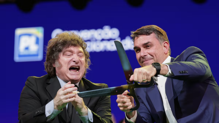 Javier Milei y Flávio Bolsonaro