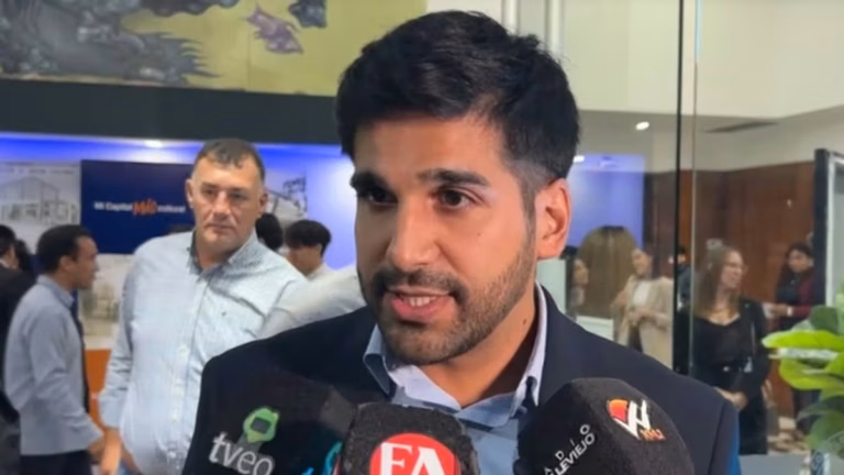Tiago Puente, diputado provincial de Generar, durante una declaración